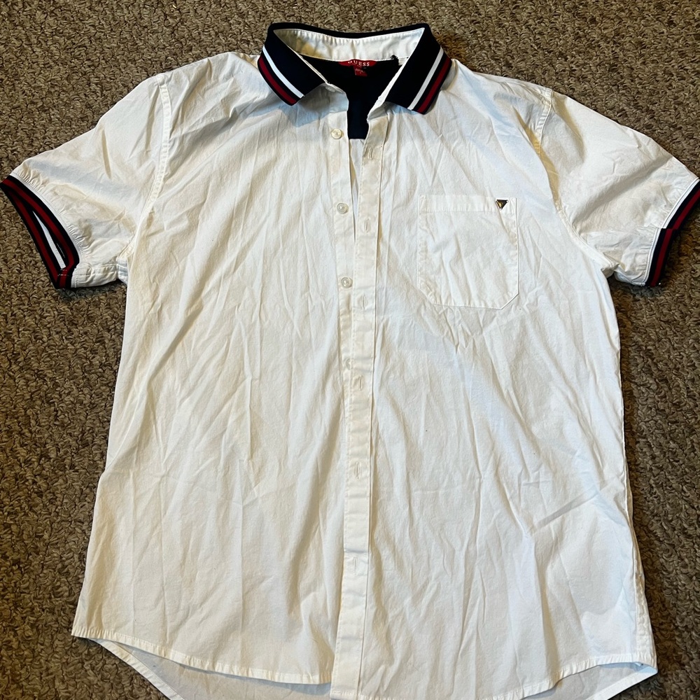GUESS button up short sleeve
